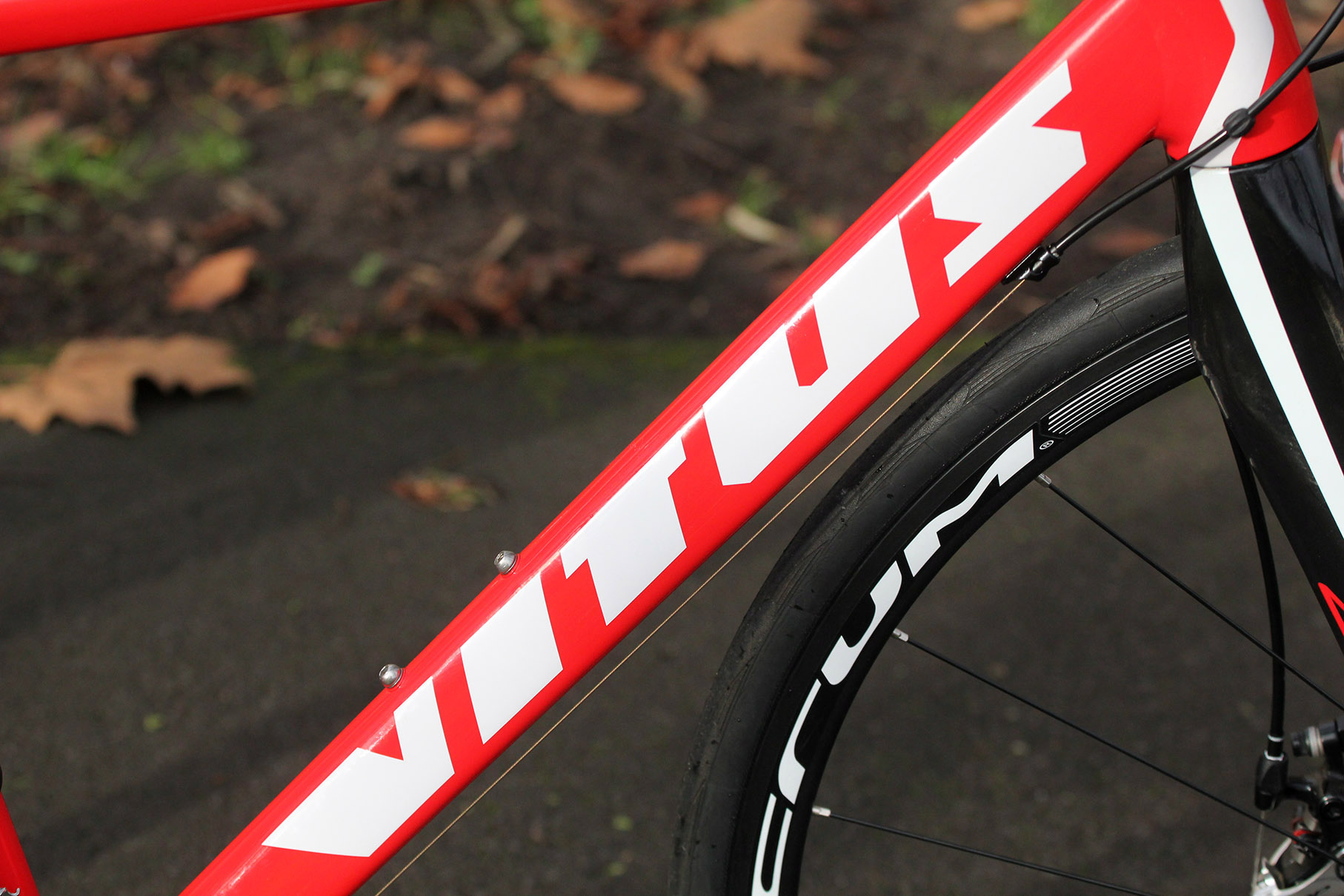 vitus disc road bike